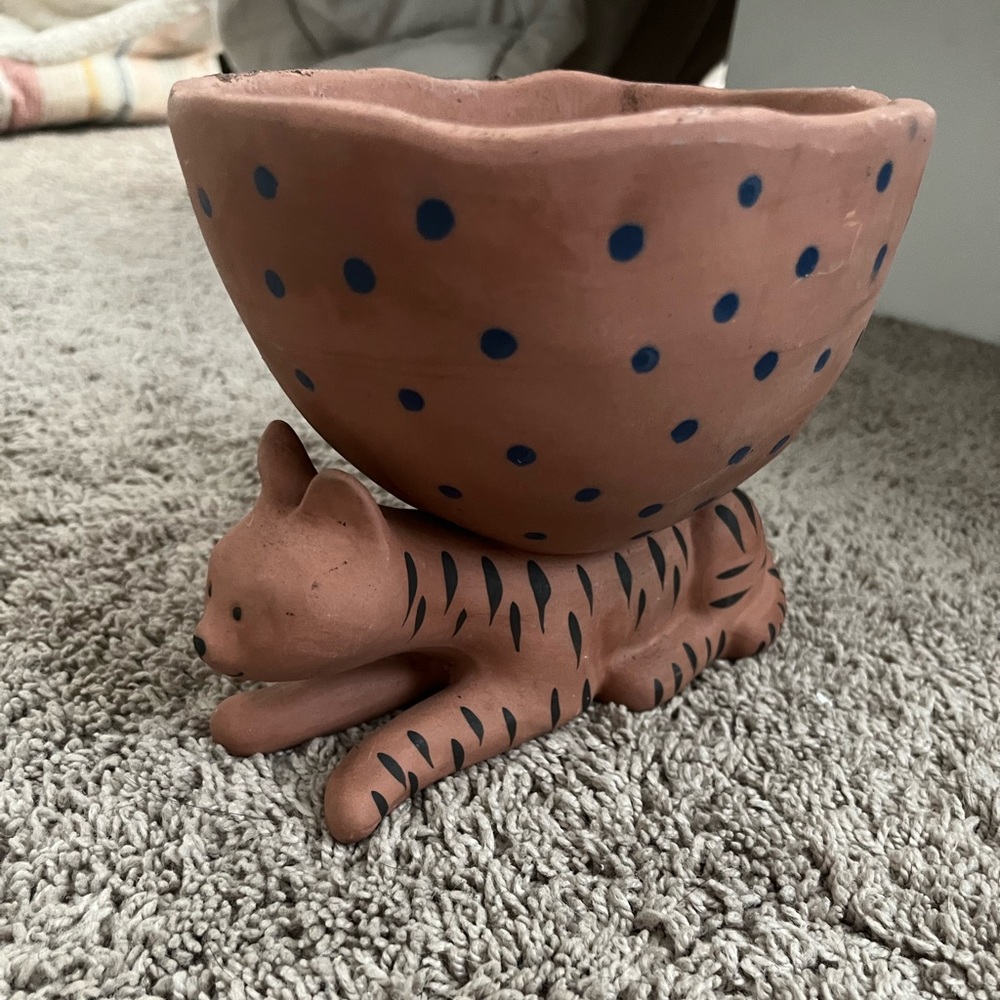 cheetah planter